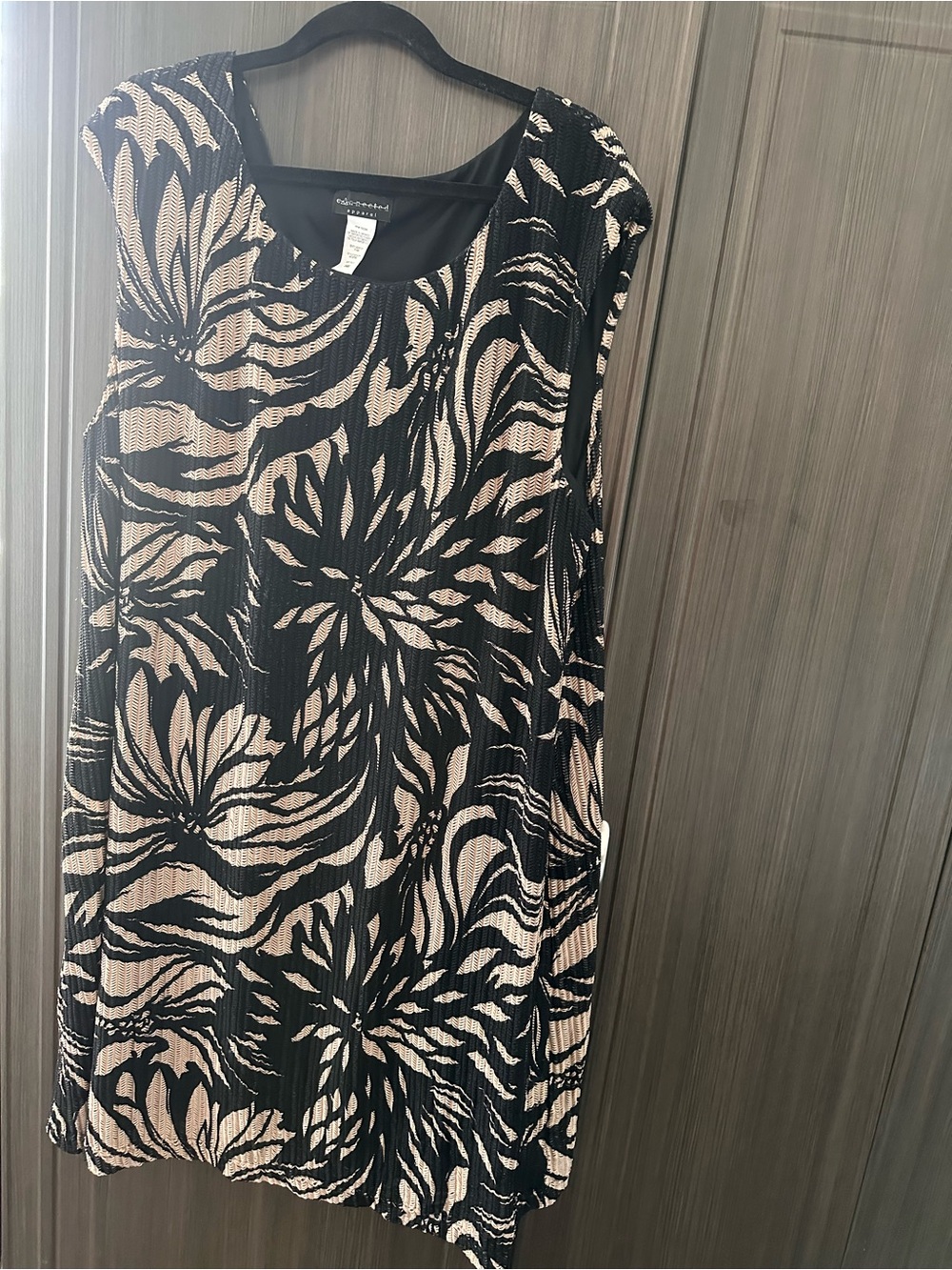 Connected apparel 24W dress
